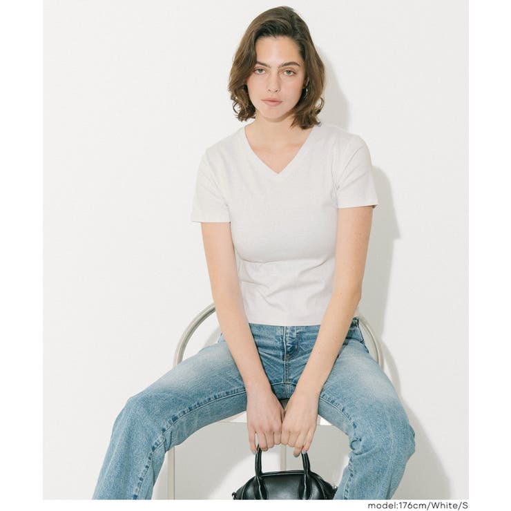 すっきりVネックで上品な抜け感を叶える スムーストップス〈４サイズ展開〉 | coca | 詳細画像13 