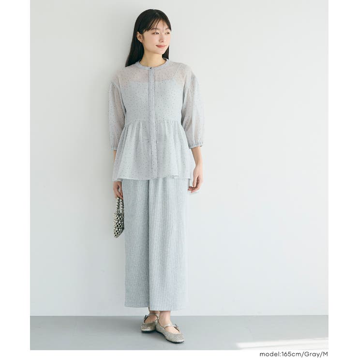 軽やかな透け感とフレアシルエットが魅力のシアーフレアブラウス | coca | 詳細画像4 