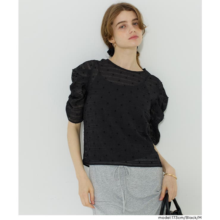 ［Black］ | シアードットで華やぐ 袖シャーリングTOPS | coca
