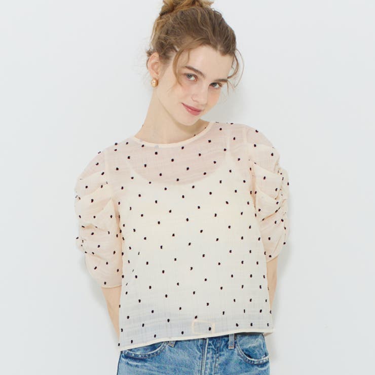 シアードットで華やぐ 袖シャーリングTOPS | coca | 詳細画像1 