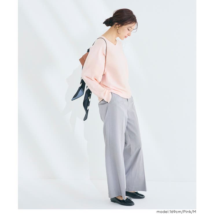 シリーズ累計79万枚突破！しっとり柔らかな素材のドルマンVネックニット | coca | 詳細画像14 