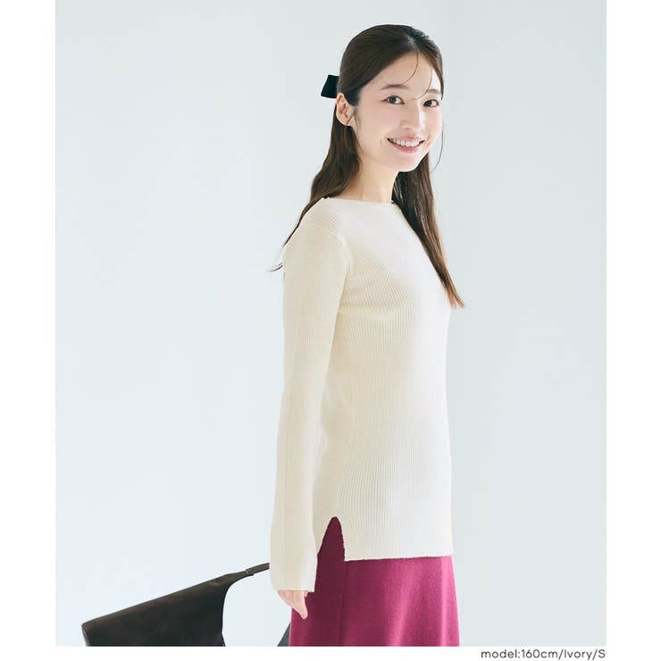 ［Ivory］ | 女性らしいシルエットで上品に魅せる、アンゴラタッチボートネックニットトップス | coca