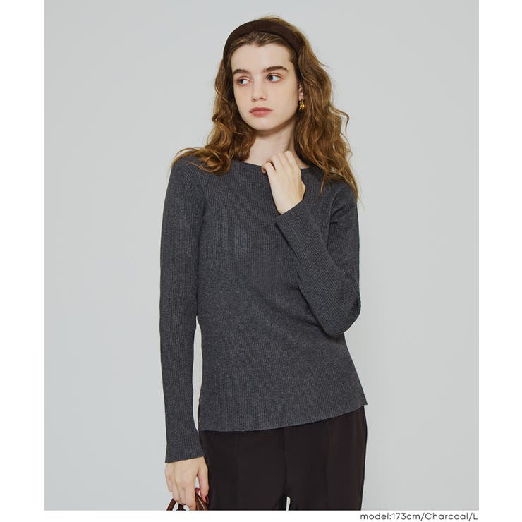 ［Charcoal］ | 女性らしいシルエットで上品に魅せる、アンゴラタッチボートネックニットトップス | coca