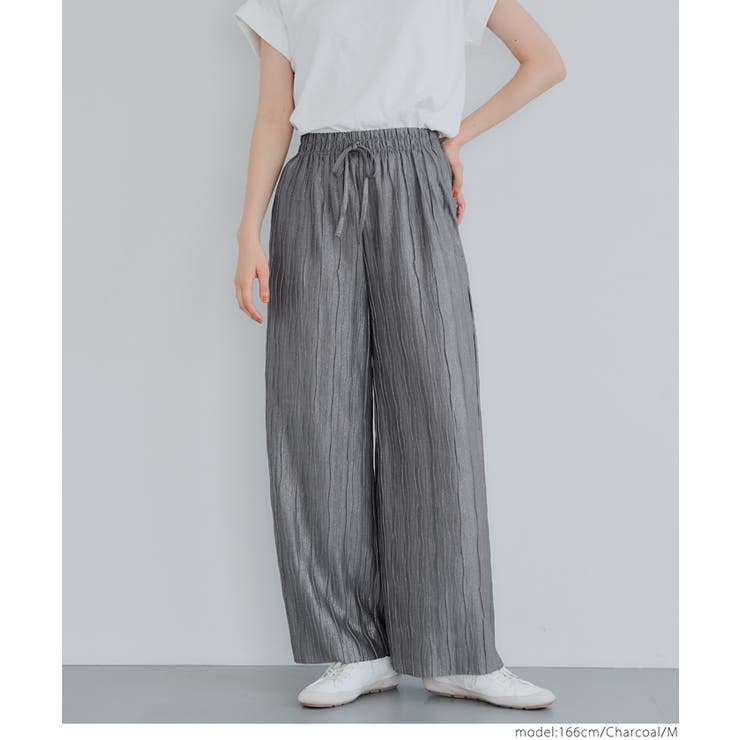［Charcoal］ | シャイニーウェーブプリーツパンツ レディース | coca