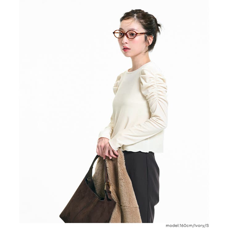 上品な光沢感で魅せる、ベロアシャーリングトップス | coca | 詳細画像10