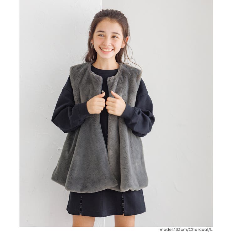 ［Charcoal］ | フェイクファージップベスト | coca