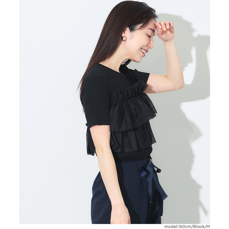 胸元のフリルが大人可愛い、半袖フリルニットトップス | coca | 詳細画像12 