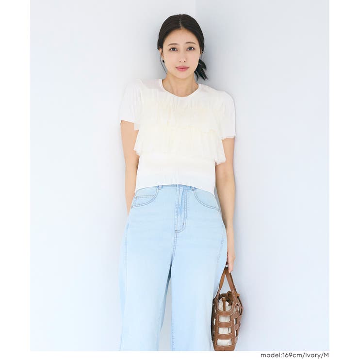 胸元のフリルが大人可愛い、半袖フリルニットトップス | coca | 詳細画像8 