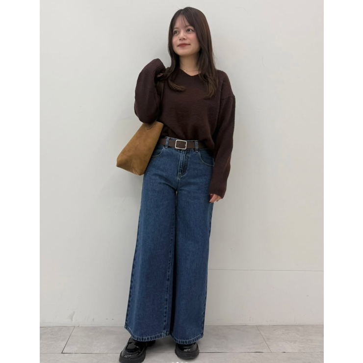 上質さとリラックス感が漂う大人のヤク風Vネックプルオーバーニット | coca | 詳細画像30 