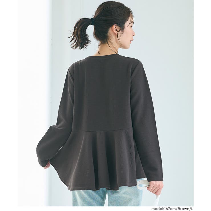 大人気エンボスシリーズのエンボス長袖裾フレアトップス | coca | 詳細画像14 