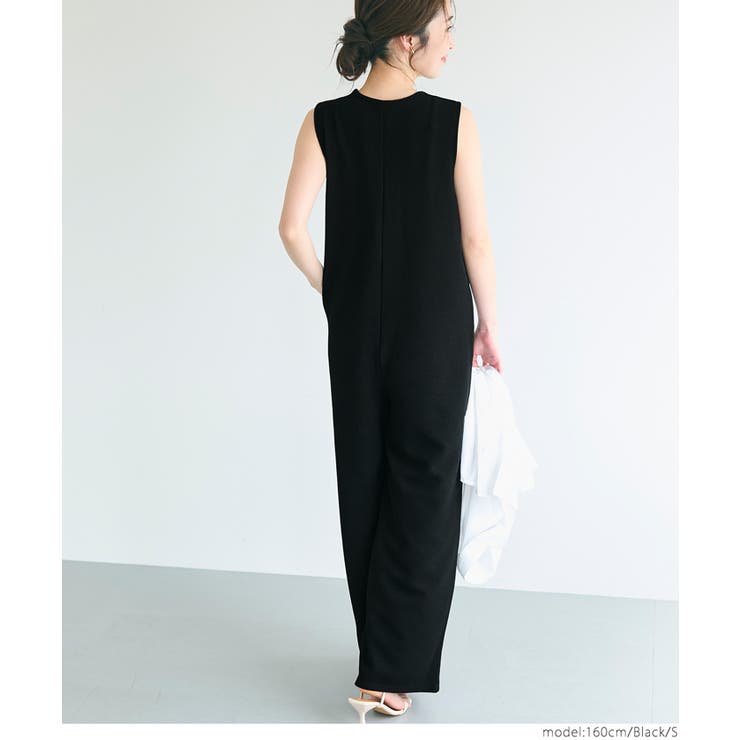 エンボス加工×ジップデザインで魅せる、エンボスフロントジップオールインワン | coca | 詳細画像16 