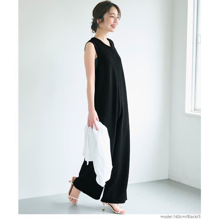 エンボス加工×ジップデザインで魅せる、エンボスフロントジップオールインワン | coca | 詳細画像17 