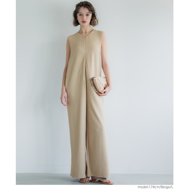 エンボス加工×ジップデザインで魅せる、エンボスフロントジップオールインワン | coca | 詳細画像9 