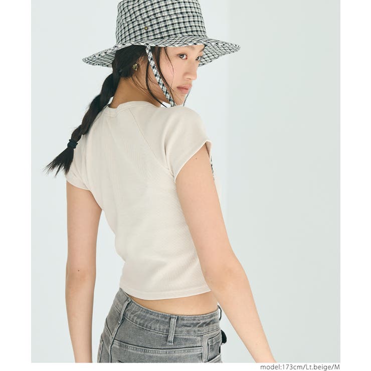 CHARLOTT 売れ筋商品|||シャルロット Tシャツ トップス レディース Tops Beige 選べる4柄◎】テールカットロゴTシャツ[品番：PA000017181