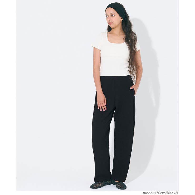 ［Black］ | 【速乾・イージーケア】エンボスカーブパンツ | coca