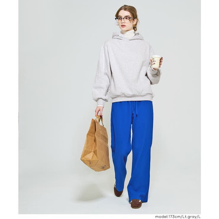 今っぽくこなれる、抜け感シルエット。裏起毛オーバーサイズフーディー | coca | 詳細画像9 