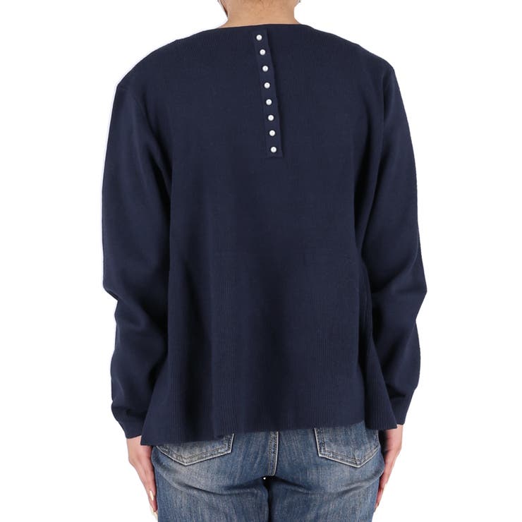 バックスタイルにさりげない華やかさを添える、パール付きフレアニットトップス | coca | 詳細画像8 