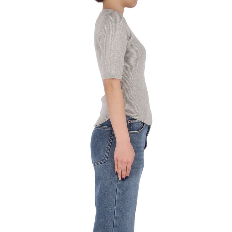 ラウンドヘムでこなれる、大人の五分丈ラウンドヘムニット | coca | 詳細画像5 