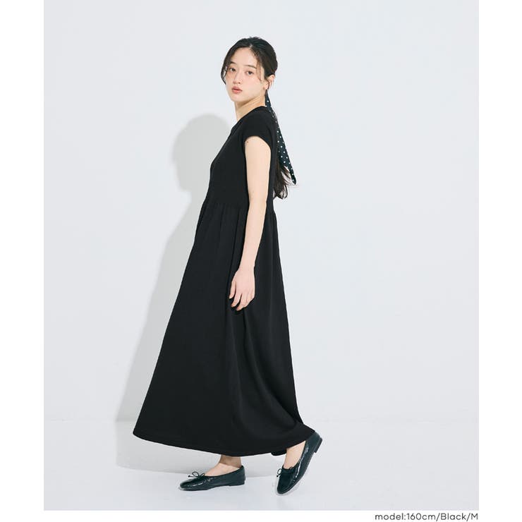 [Black] | すっきり綺麗見えが叶う、ポロリブニットワンピース | coca