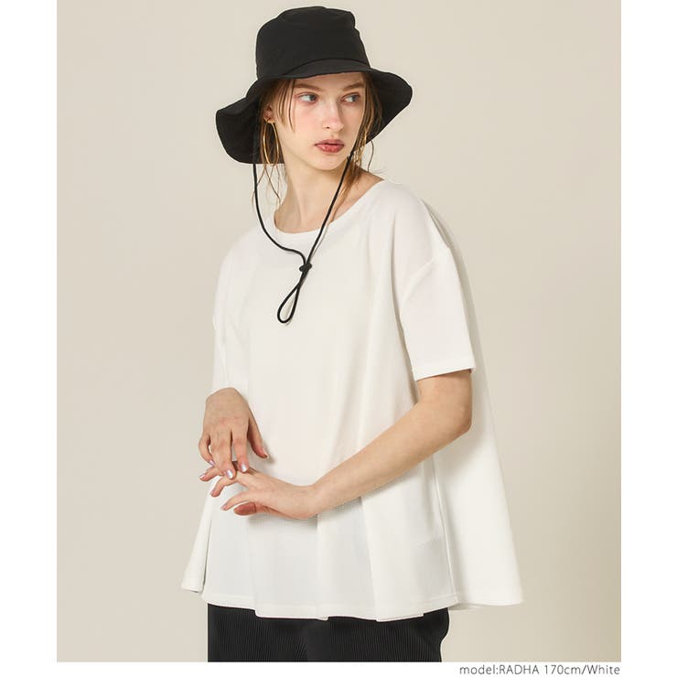 ［White］