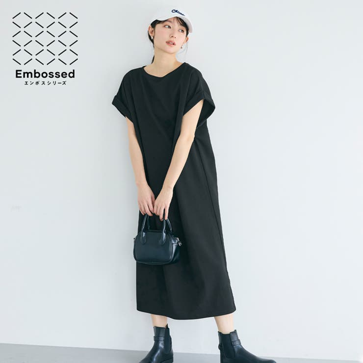 〈26ss新色登場〉エンボスボートネックワンピース【速乾・イージーケア】 | coca | 詳細画像1 