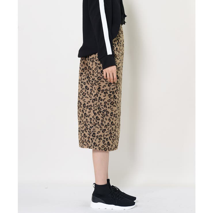 レオパード柄シャルムーズ ペンシルスカート 春新作 ヒョウ柄タイトロングスカート ボトムス[品番