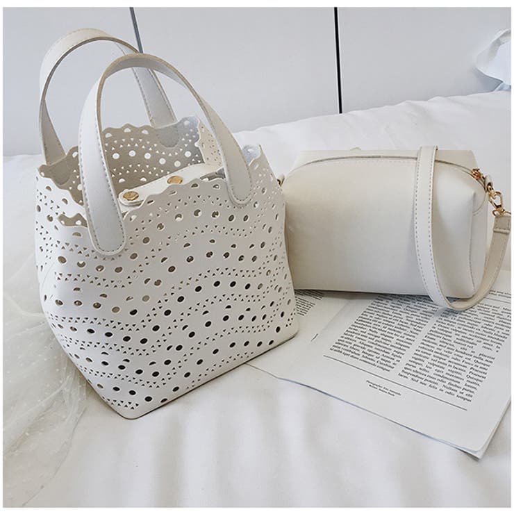 極美品！コールハーン 2way ショルダーバッグ　ハンドバッグ　パンチング　白 2WAY］パンチングデザインショルダーバッグ | MK MICHEL