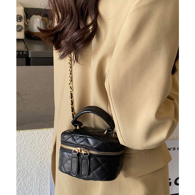 限定❤ 非売品 ❤ノ ブラック キルティングミニバッグ 早い者勝ち！ セール】チェーンバッグ キルティング ショルダー ミニ 黒 ショルダー