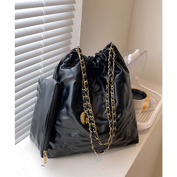 ブラック | 冬新作 ミニポーチ付き キルティング | LOVERS