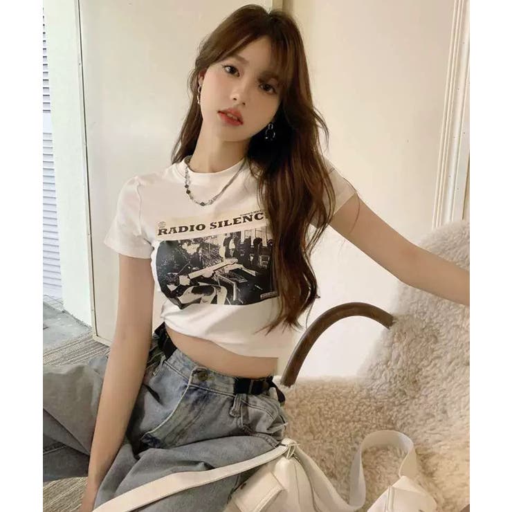 ★幻想的デザイン★【CHANEL】クロップ丈コットンフーディー 春新作 フォトプリント クロップド丈[品番：JP000006506