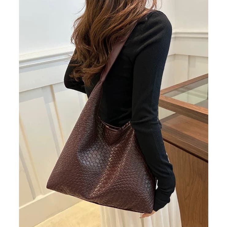 本革　編み込みハンドバッグ ブラック 春新作 編み込み風 PUレザー[品番：JP000006873]｜LOVERS