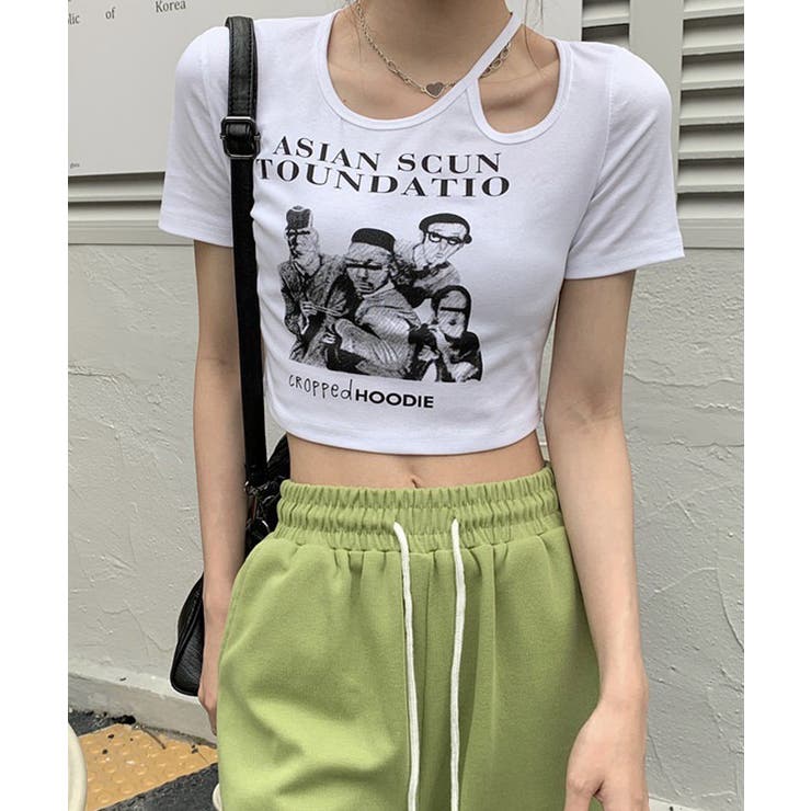 ホワイト | 春新作 ショルダーカットアウト ショート丈チビTシャツ | LOVERS