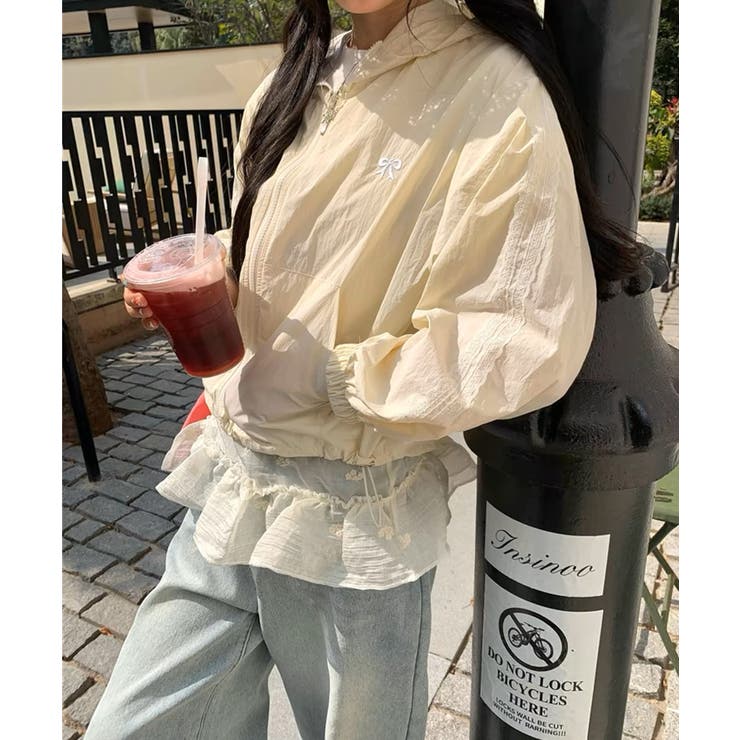 ベージュ | 冬新作 ワンポイントリボン刺繍 袖レースライン | LOVERS