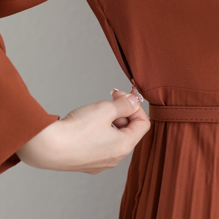 ワンピース ブリーツマキシワンピース 長袖ロングワンピース | COCOMOMO | 詳細画像15 