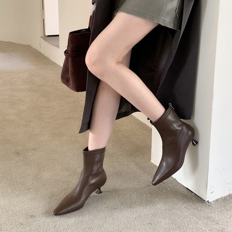 キトゥンヒールブーツ ショートブーツ ポインテッドトゥ | COCOMOMO | 詳細画像2 