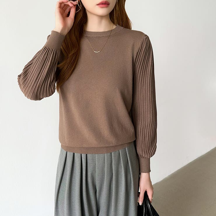 シンプルなのに印象的。プリーツスリーブニット ニット ボリューム袖 | COCOMOMO | 詳細画像10 