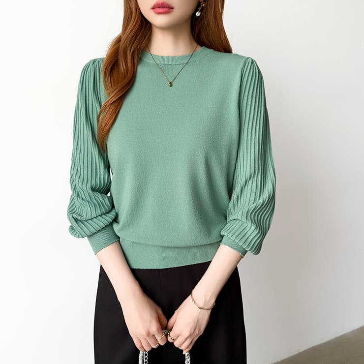 シンプルなのに印象的。プリーツスリーブニット ニット ボリューム袖 | COCOMOMO | 詳細画像22 