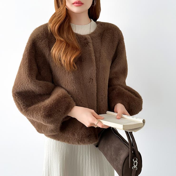 触れた瞬間、虜。ふわふわフェイクファーコート ファーコート ブルゾン | COCOMOMO | 詳細画像16 