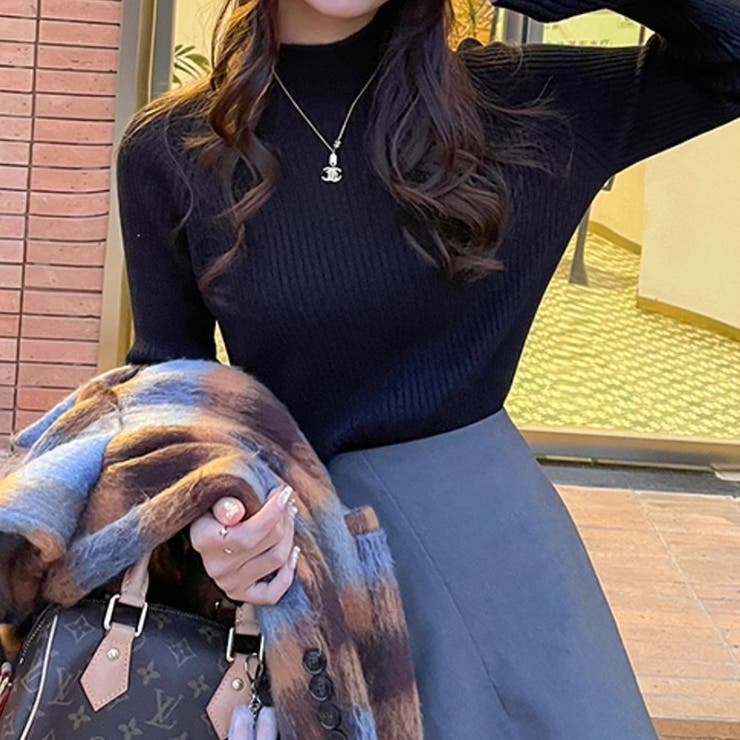 レイヤードにも使いやすいハイネックニット 袖ボタンニット リブニット | COCOMOMO | 詳細画像20 