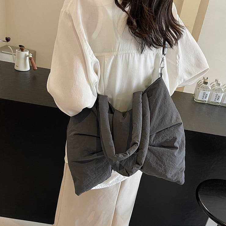 ふわっと軽く、きゅっと可愛いリボンパファーバッグ ビッグリボンバッグ | COCOMOMO | 詳細画像11 