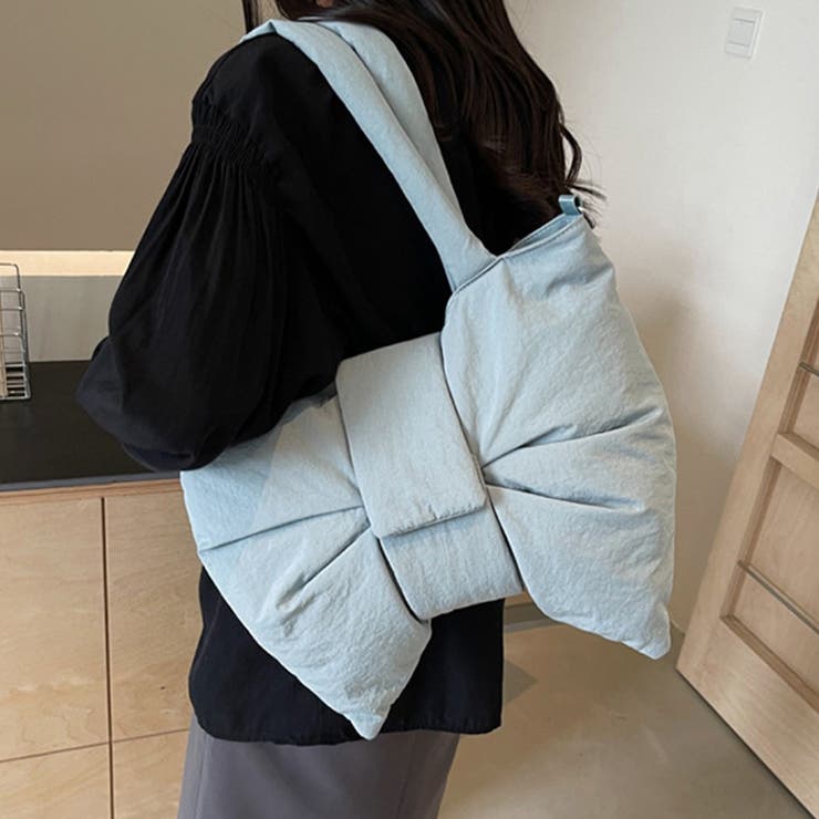 ふわっと軽く、きゅっと可愛いリボンパファーバッグ ビッグリボンバッグ | COCOMOMO | 詳細画像6 