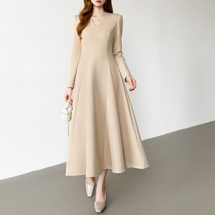 一目で美人。美ラインフレアワンピ vネックワンピース フレアワンピース | COCOMOMO | 詳細画像2 