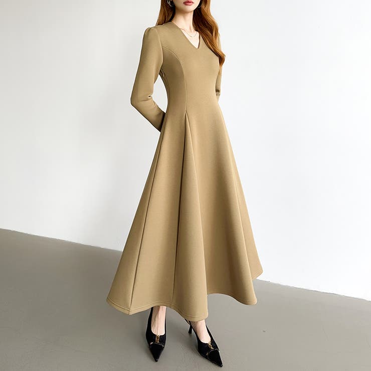 一目で美人。美ラインフレアワンピ vネックワンピース フレアワンピース | COCOMOMO | 詳細画像25 