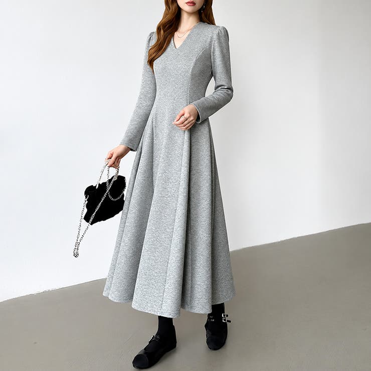 teiko　極美品✨23区 Aライン フレア ワンピース Vネック 七分袖 一目で美人。美ラインフレアワンピ vネックワンピース フレア