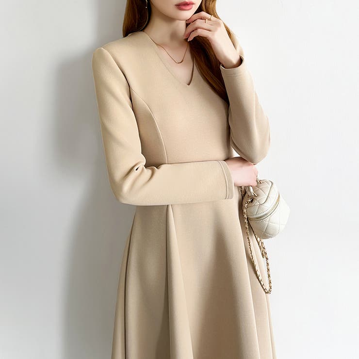 一目で美人。美ラインフレアワンピ vネックワンピース フレアワンピース | COCOMOMO | 詳細画像9 