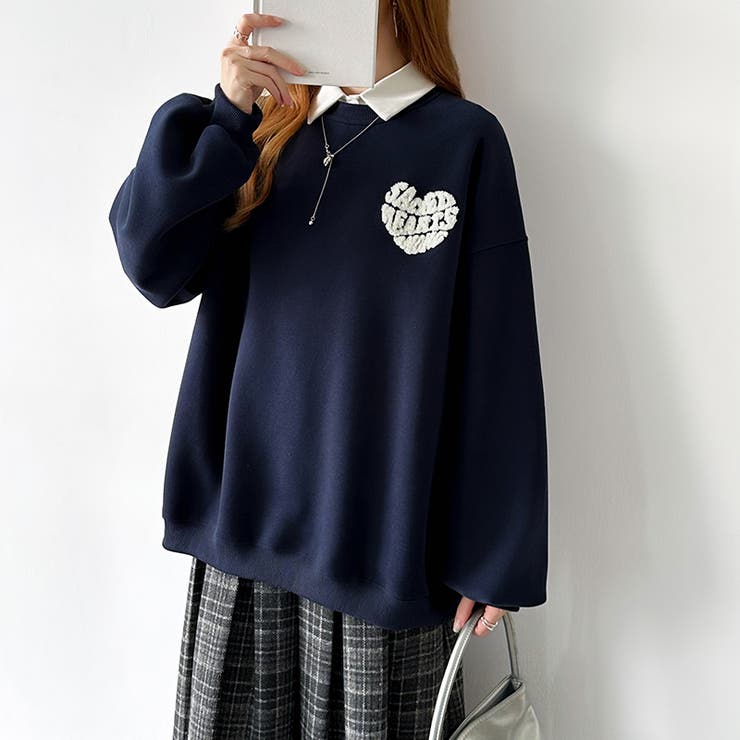 後ろ姿まで可愛い。サガラ刺繍ハートロゴトレーナー スウェット ロゴトレーナー | COCOMOMO | 詳細画像35 