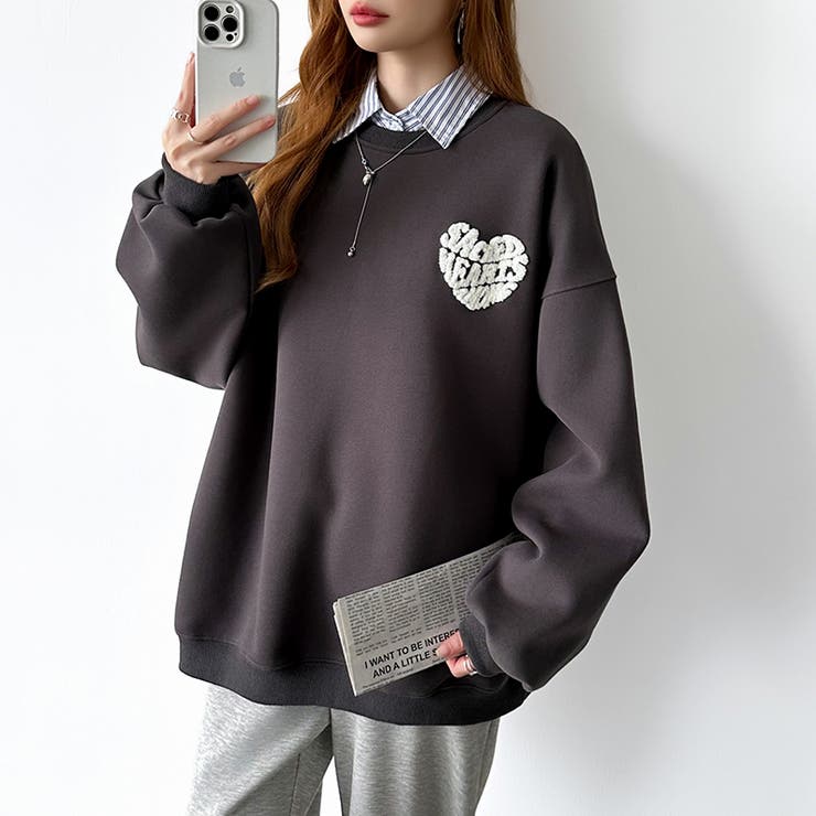 後ろ姿まで可愛い。サガラ刺繍ハートロゴトレーナー スウェット ロゴトレーナー | COCOMOMO | 詳細画像41 