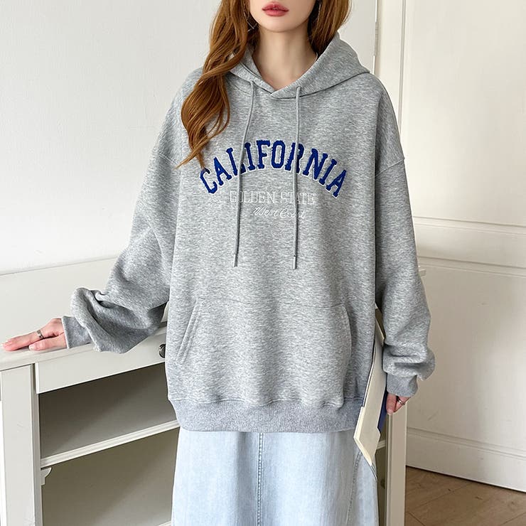 着るだけで今っぽい、デイリーに使えるカレッジロゴパーカー オーバーサイズ パーカー | COCOMOMO | 詳細画像29 