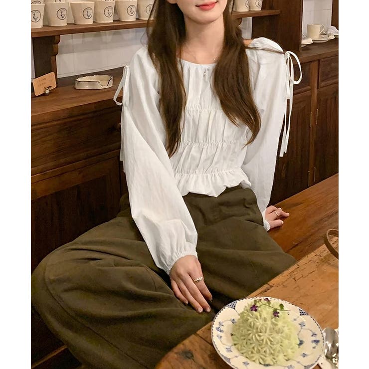 その日の気分で、オフショルにも。2wayオフショルブラウス オフショルダー | COCOMOMO | 詳細画像12 