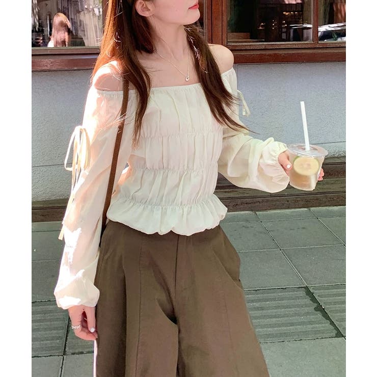 その日の気分で、オフショルにも。2wayオフショルブラウス オフショルダー | COCOMOMO | 詳細画像8 